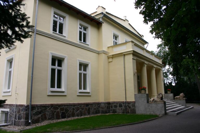 Remont budynku Zespołu Szkół w Rokietnicy