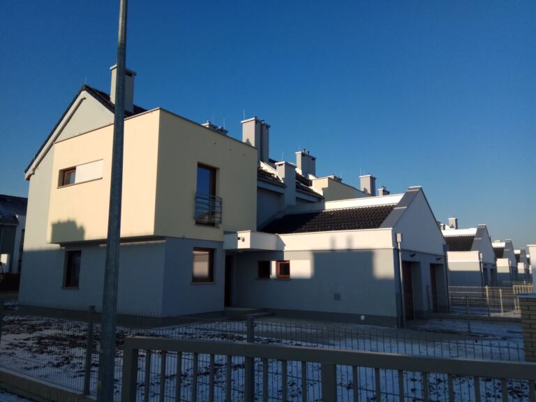 Budowa budynków 1-rodzinnych szeregowych, ul. Czarnucha
